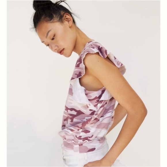 NWT ANTHROPOLOGIE t.la Pink Camo Ruffle Sleeve Sweater Tank Top Size: M - Picture 11 of 11